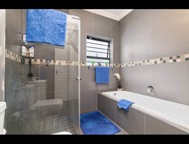 3 BEDROOM FREESTANDING FOR SALE IN PARKLANDS